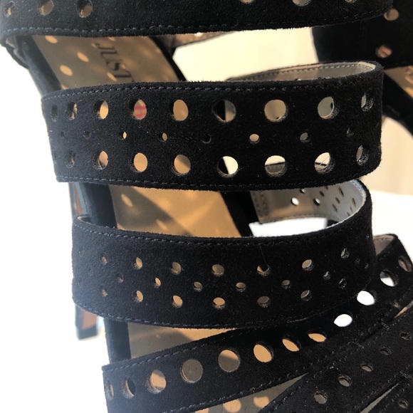 SOLD Just Fab suede back zip stilettos. Sz9 - Picture 7 of 8